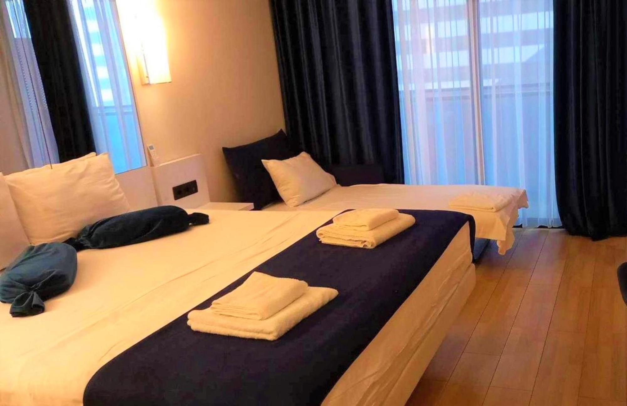 Relax And Unwind Premier Sea View Aparthotel In Batumi Bagian luar foto